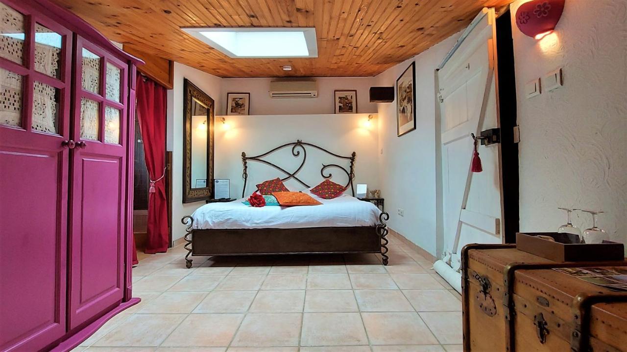 La Bergerie Du Moulin (Adults Only) Bed and Breakfast Taradeau Εξωτερικό φωτογραφία