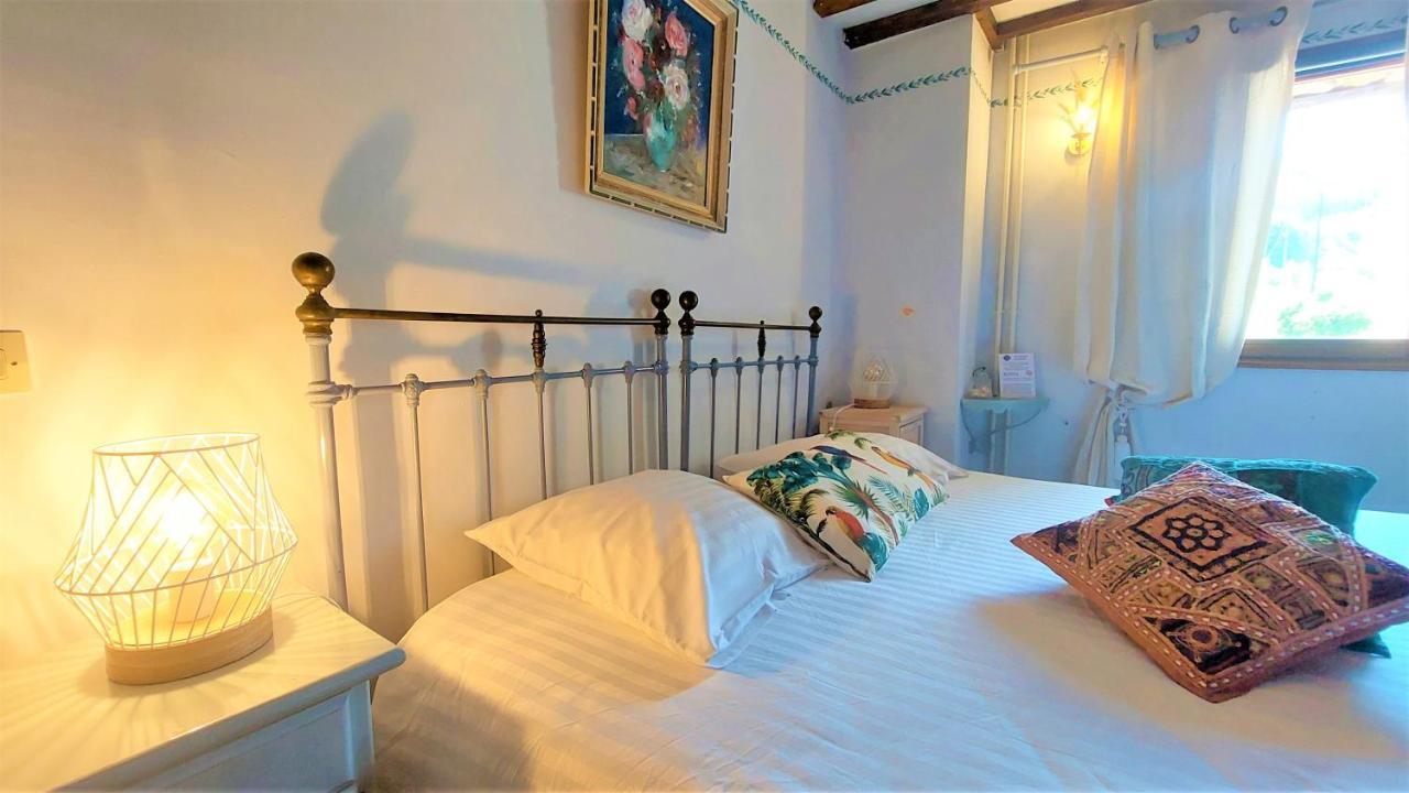 La Bergerie Du Moulin (Adults Only) Bed and Breakfast Taradeau Εξωτερικό φωτογραφία