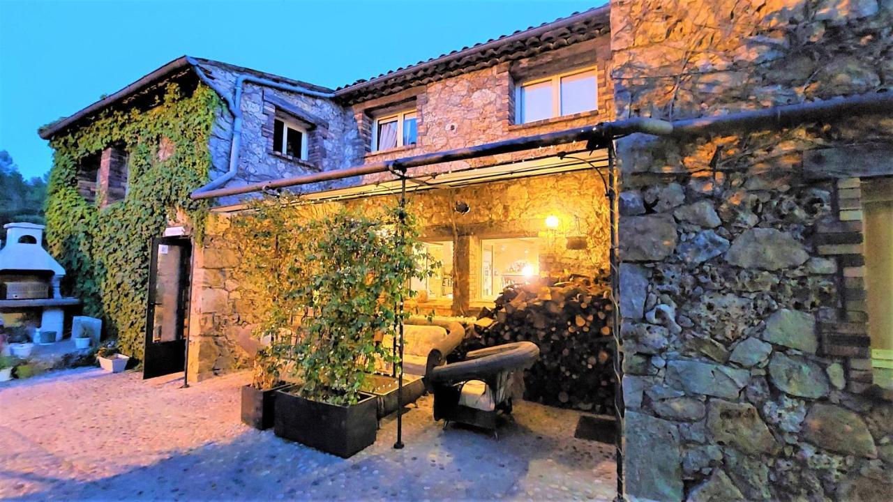 La Bergerie Du Moulin (Adults Only) Bed and Breakfast Taradeau Εξωτερικό φωτογραφία